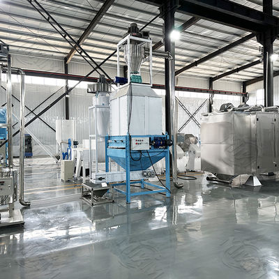 Carne, habas, animal doméstico vegetal que mastica la máquina de la protuberancia de la comida con el gemelo - tornillo