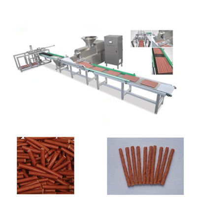 Masticando la máquina fría del extrusor de los bocados del perro para hacer tiras de la carne