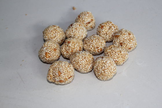 Barra del moldeado de la barra del cereal de la energía que forma diversos tamaños y formas de la máquina