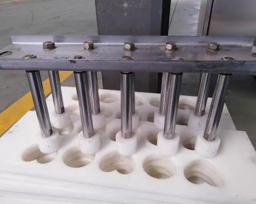 Caramelo de la bola de arroz, máquina del arroz/cadena de producción de la barra del cereal que soplan acero 304 de Stantless