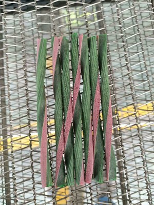 Sola línea de extrudado equipo de la protuberancia del alimento para animales para el proceso de los bocados del perro del alimento para animales