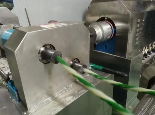 Extrusor completamente automático de la pelotilla de la alimentación del equipo de la transformación de los alimentos de perro