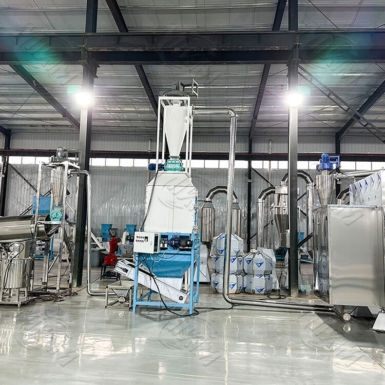 The CE-certified, fully stainless steel Extruded Aquatic Feed Pellet Production Line is sold to process raw materials into nutrient-rich pelleted feed for aquaculture and livestock farming.